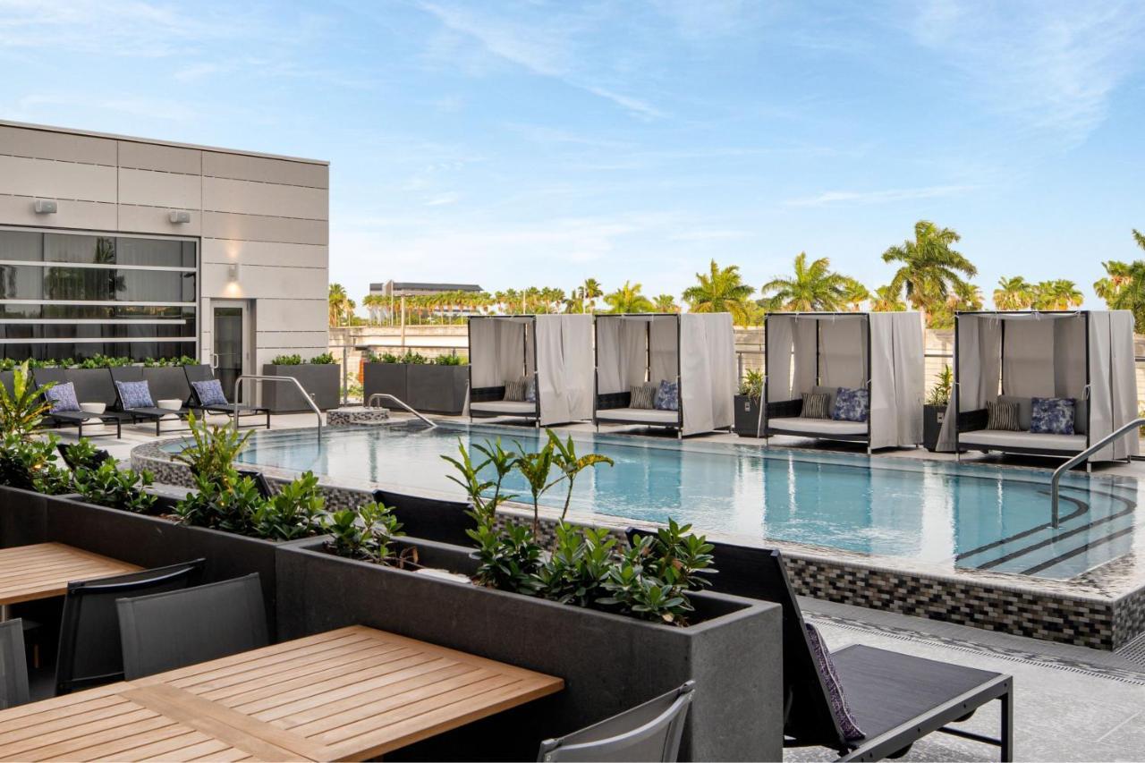 Ac Hotel By Marriott Miami Dadeland Екстер'єр фото